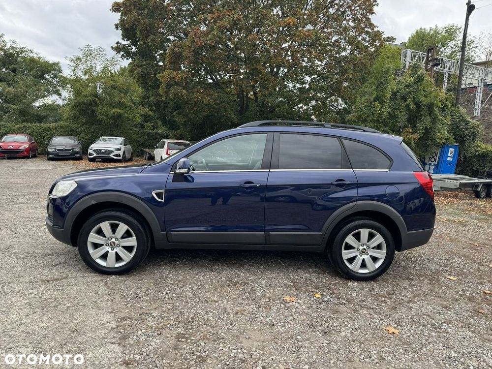 Chevrolet Captiva 2.0 4WD 7 Sitzer Automatik LT Exclusive - 33