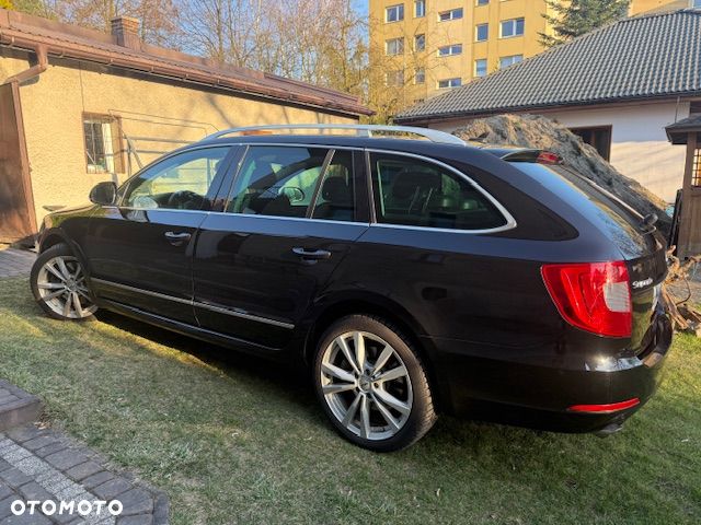 Skoda Superb 3.6 FSI 4x4 Elegance DSG - 4