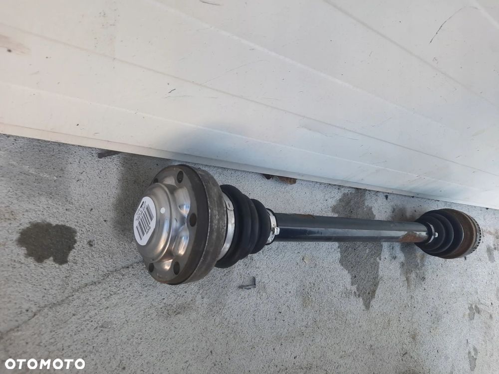 PÓŁOŚ TYŁ TYLNA PRAWA BMW E90 E91 2.5 3.0B 7525830 - 3