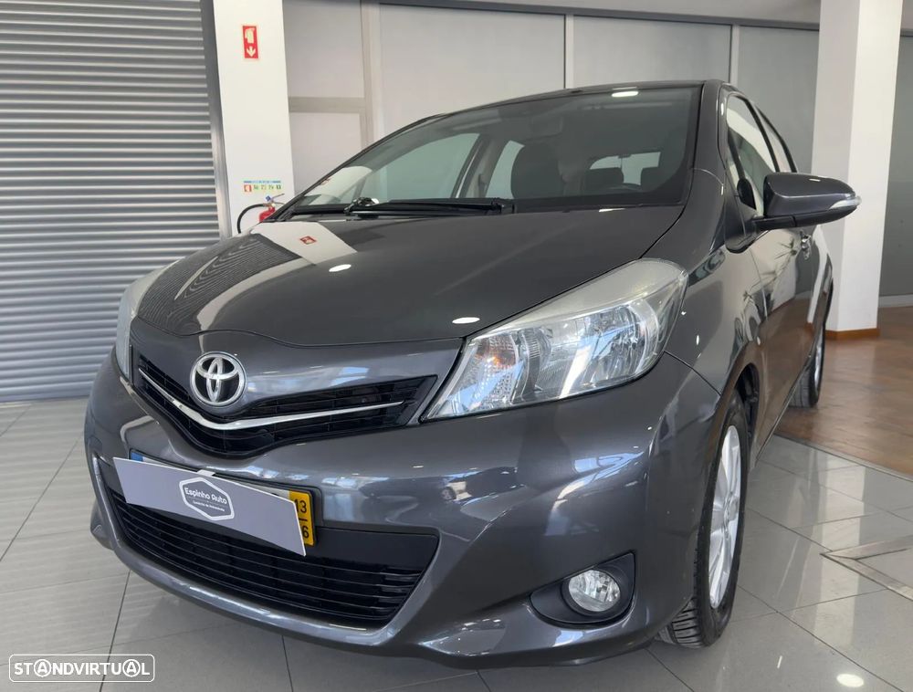 Toyota Yaris 1.0 VVT-i Comfort+P.Style - 1