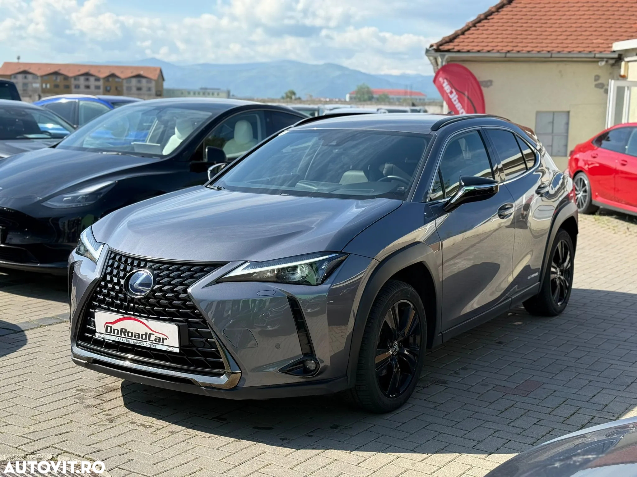 Lexus UX 250h 2.0L HEV 20H- (178 HP) 4X2 CVT Executive - 29