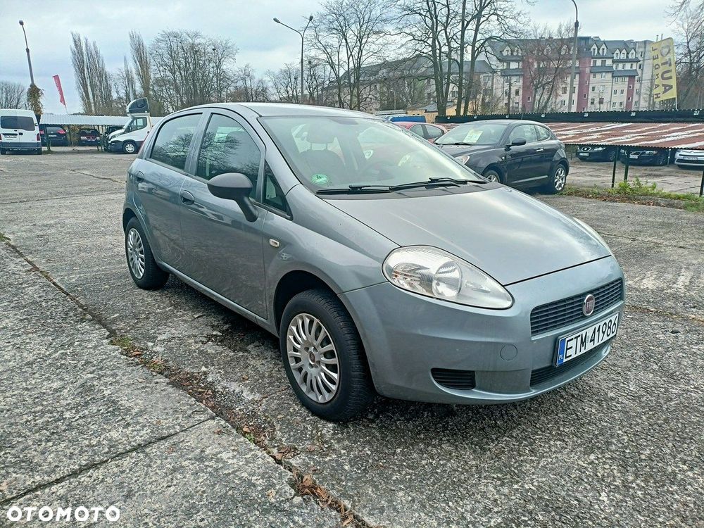 Fiat Grande Punto - 22