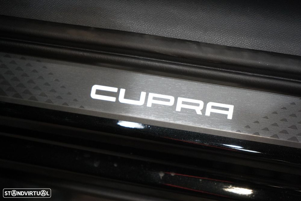 Cupra Formentor 1.5 e-Hybrid DSG - 47