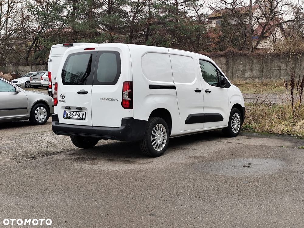 Toyota ProAce - 1