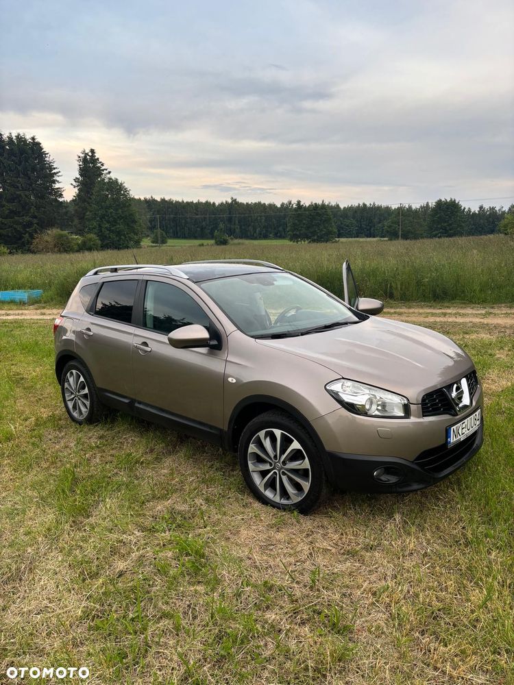 Nissan Qashqai 2.0 4x4 Lounge CVT - 14