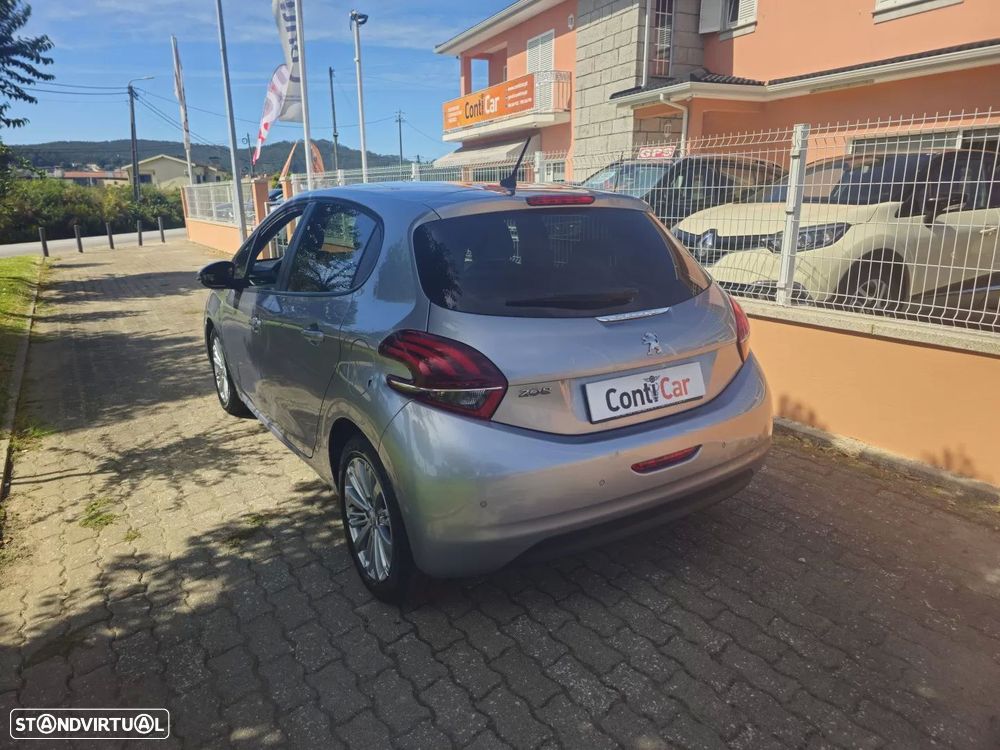 Peugeot 208 1.5 BlueHDi Signature - 6