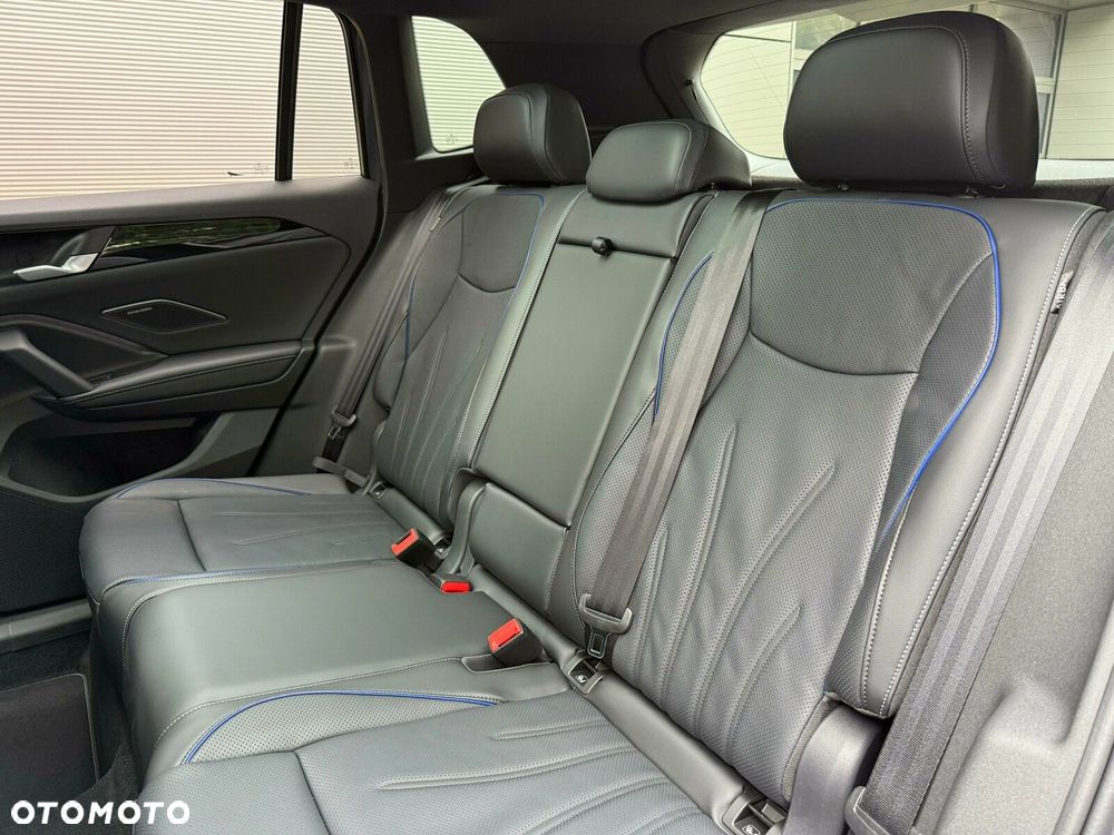 Volkswagen Tiguan 1.5 eHybrid PHEV R-Line Plus DSG - 21