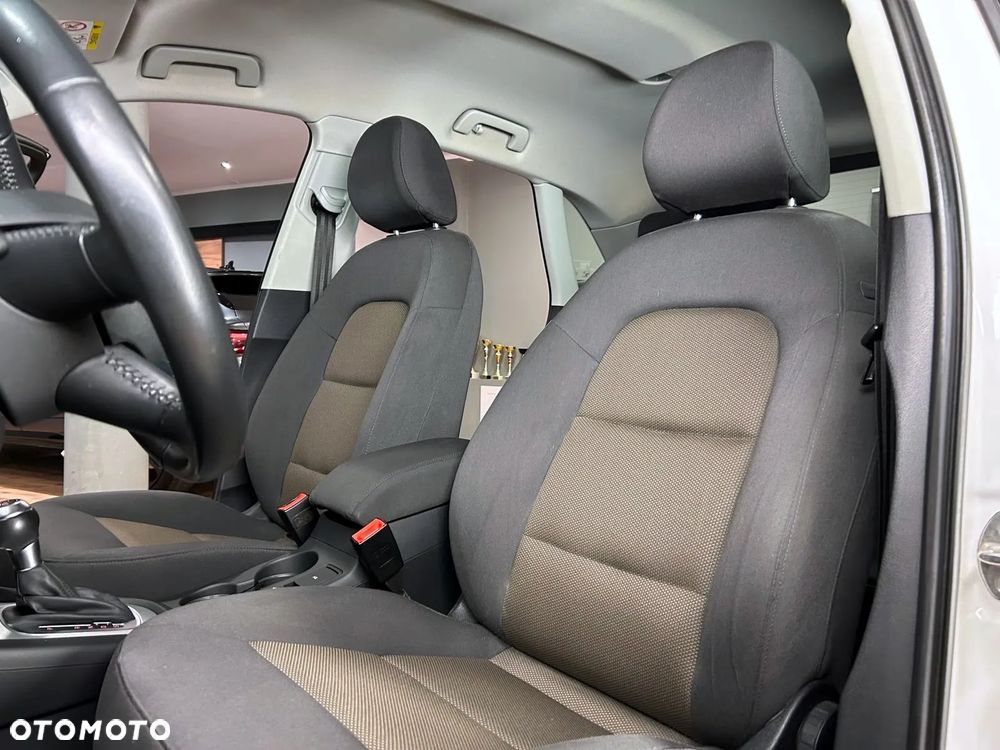 Audi Q3 1.4 TFSI Sport S tronic - 7