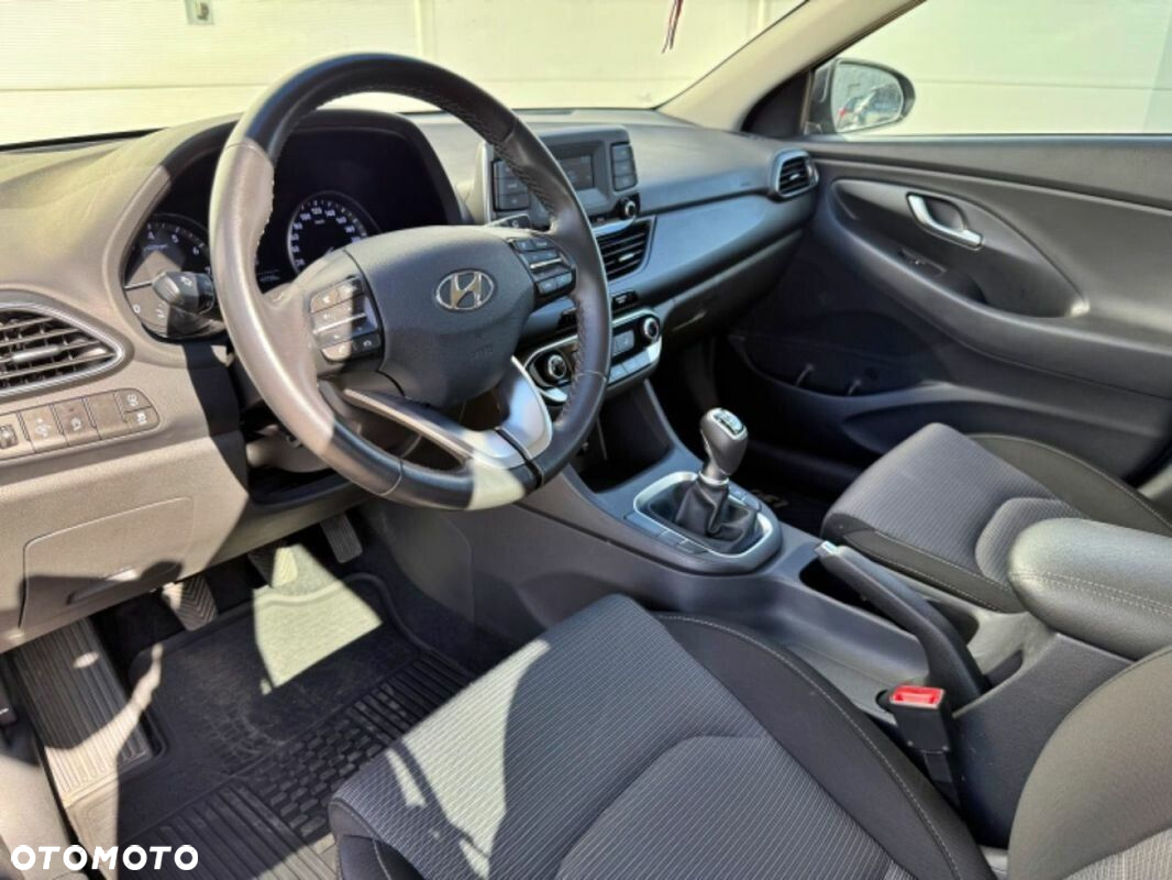 Hyundai i30 1.0 T-GDI Modern - 12