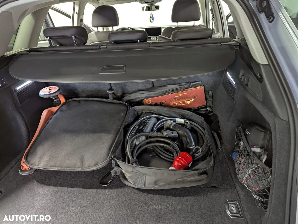 Audi Q5 55 TFSIe quattro S tronic S line - 9