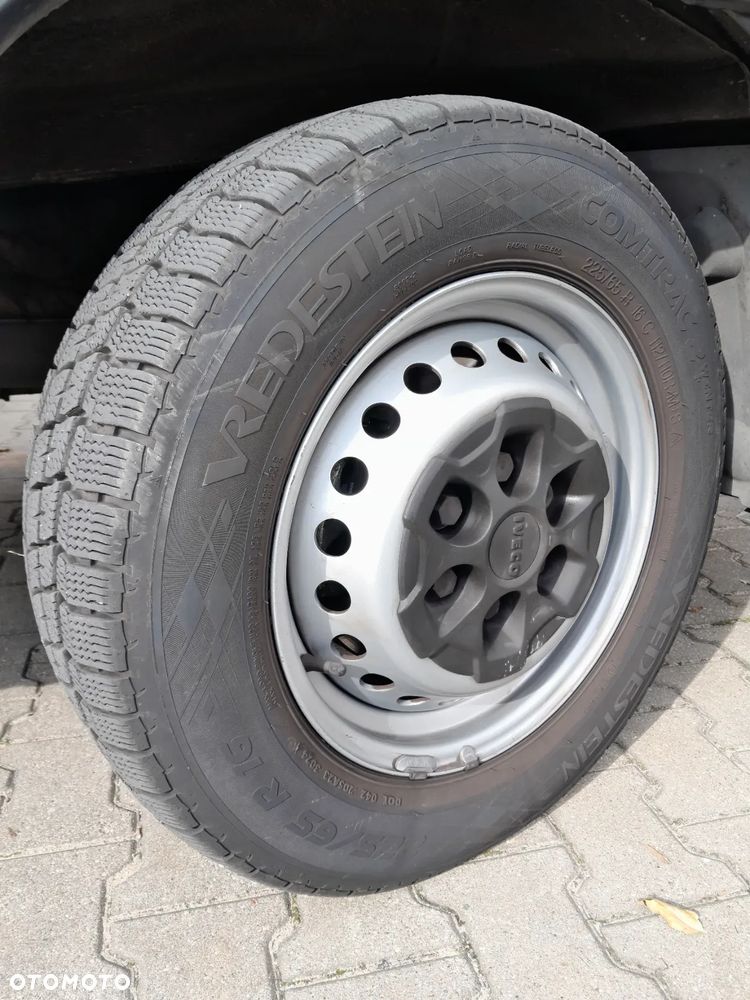 Iveco Daily 35S15 - 17