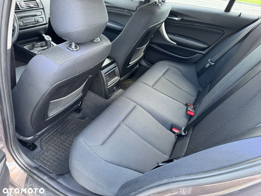 BMW Seria 1 116d - 20