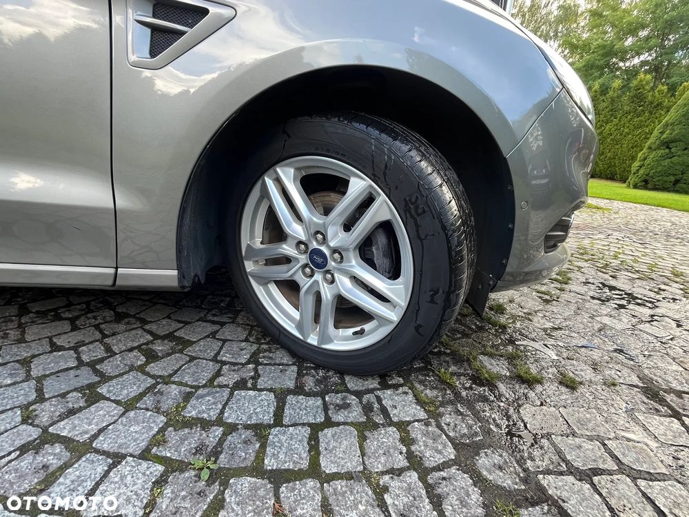 Ford S-Max 2.0 TDCi Titanium PowerShift - 7
