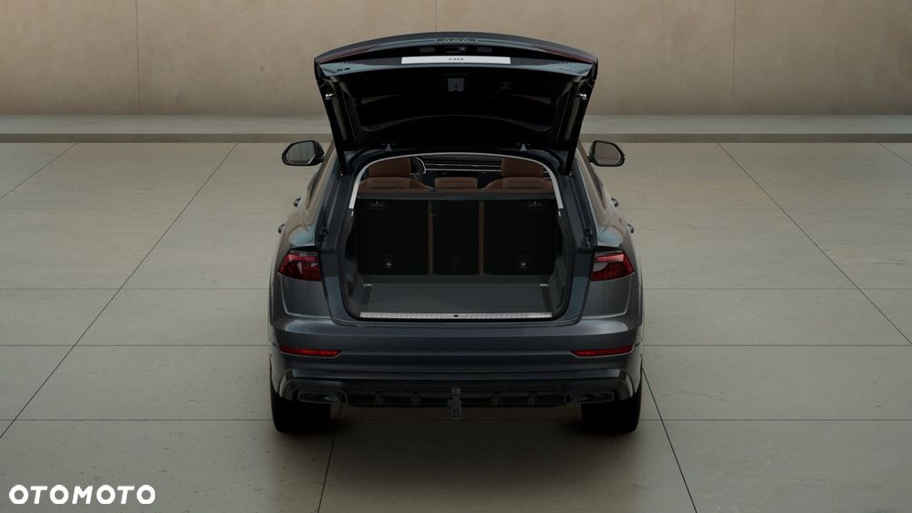 Audi Q8 - 7