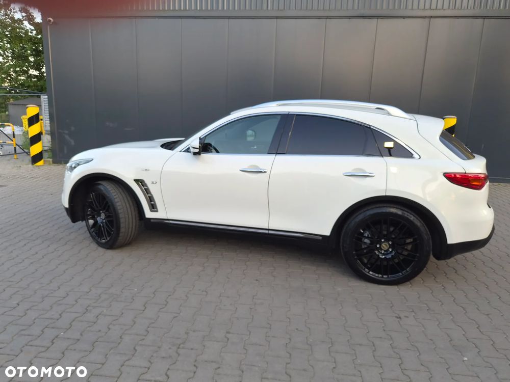 Infiniti QX70 3.7 S Premium - 1