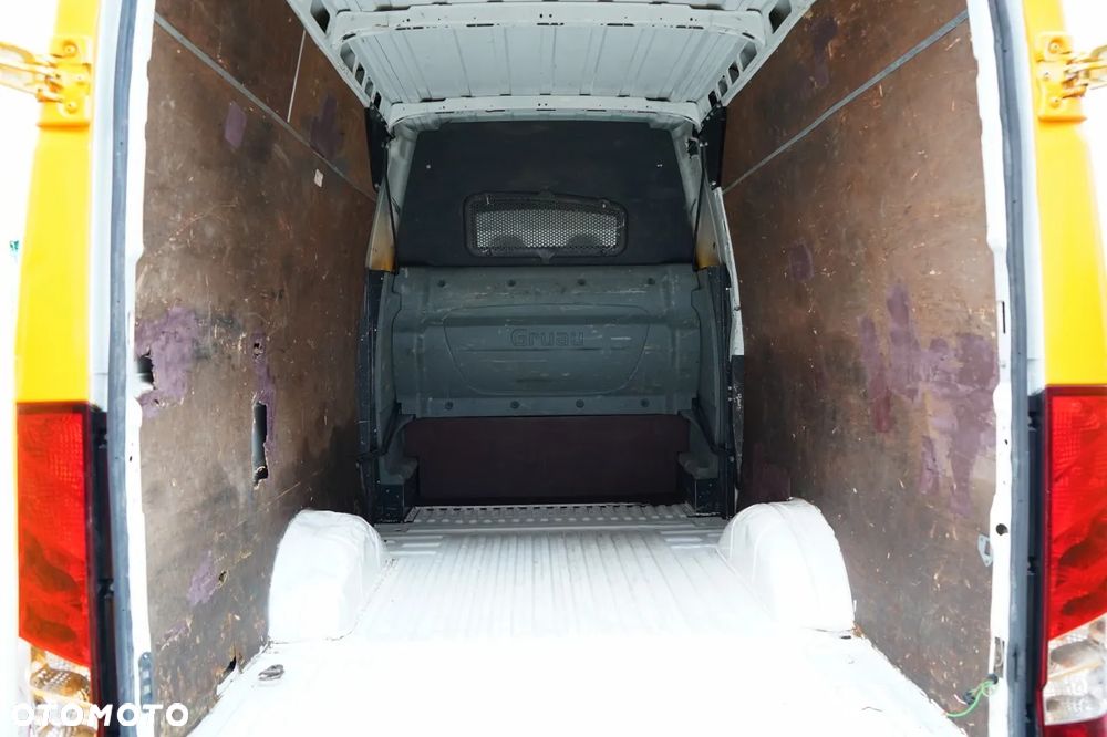 Iveco DAILY 35-130 / BRYGADÓWKA / 7 MIEJSC / BLASZAK / FURGON / SPROWADZONY - 19