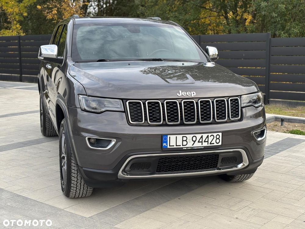 Jeep Grand Cherokee - 14