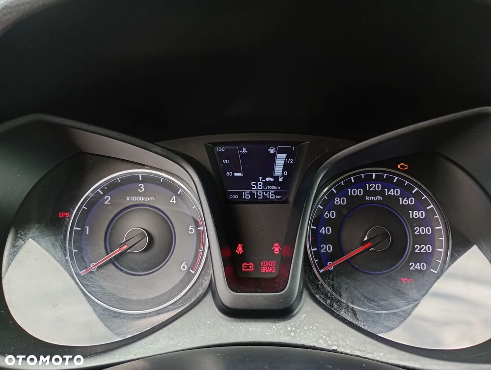 Hyundai ix20 1.4 CRDi Comfort - 17