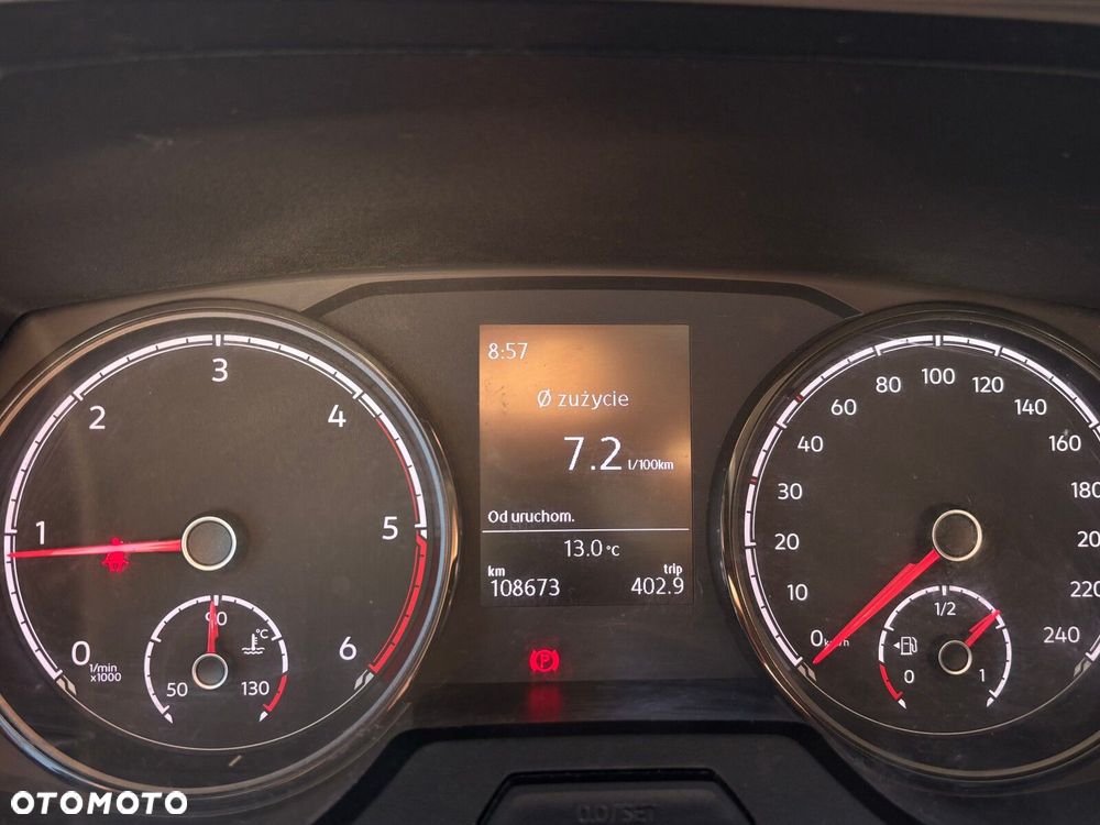 Volkswagen Transporter - 16
