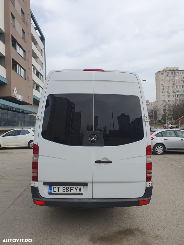 Mercedes-Benz Sprinter - 5