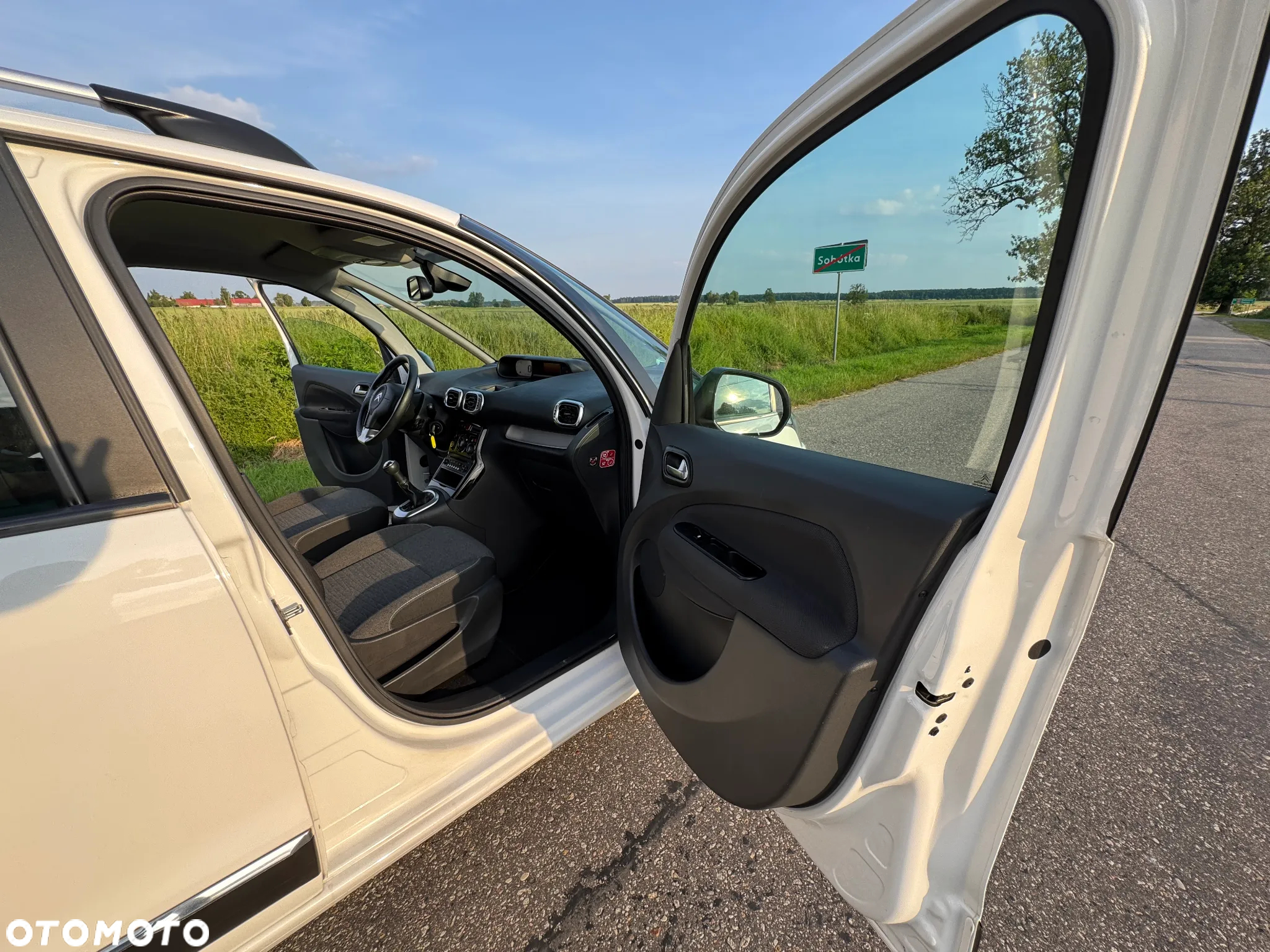 Citroën C3 Picasso 1.2 PureTech Exclusive - 22