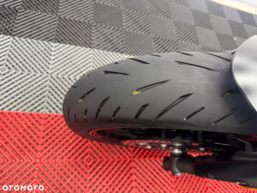 Yamaha MT - 10