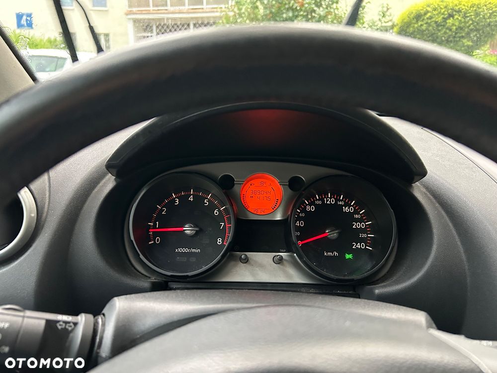 Nissan Qashqai 1.6 Tekna - 12