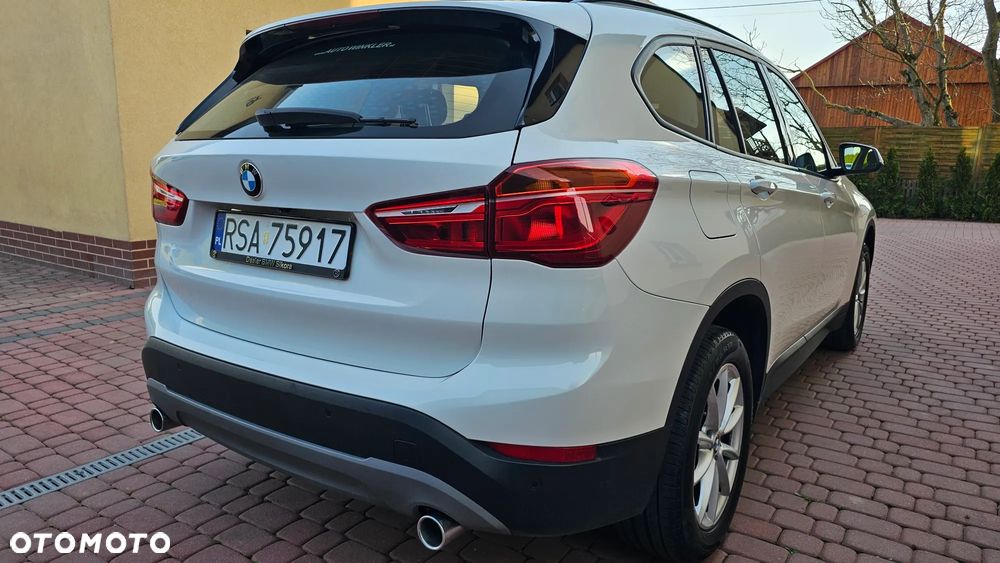 BMW X1 sDrive18d xLine - 26