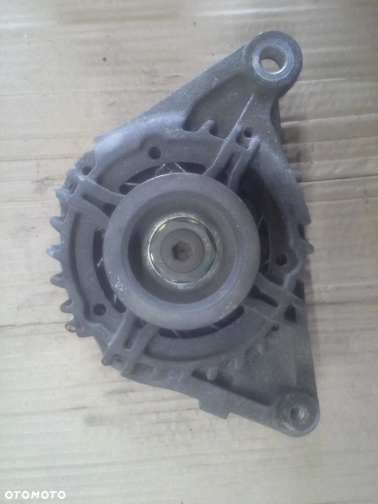 Alternator Toyota Corolla Verso 1.6 VVT-i - 5