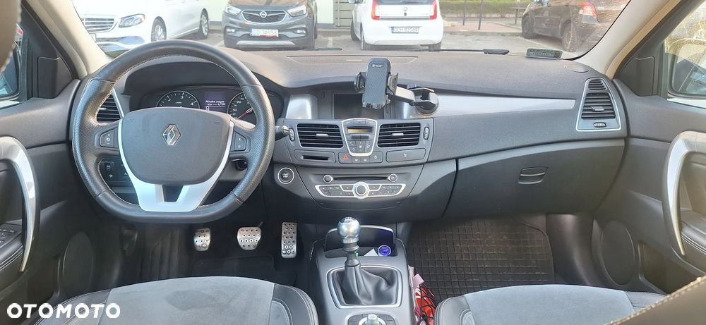 Renault Laguna 2.0 DCi FAP GT - 2