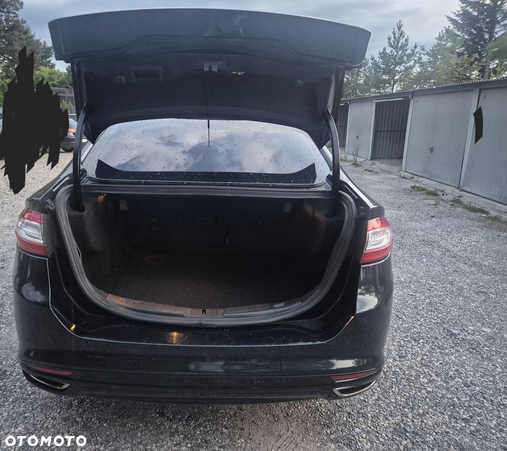 Ford Fusion - 5