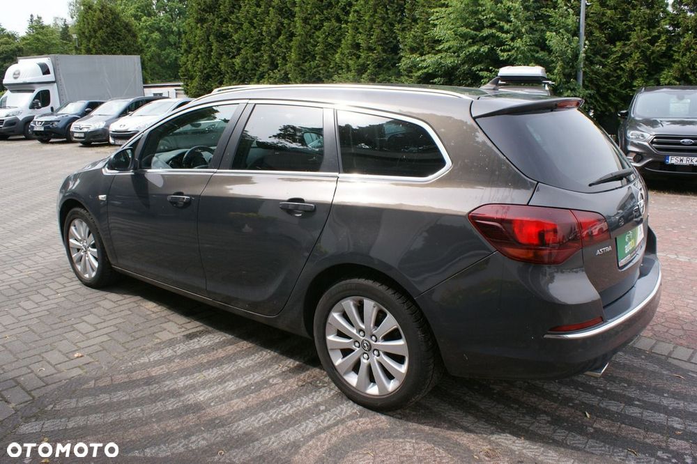 Opel Astra - 4