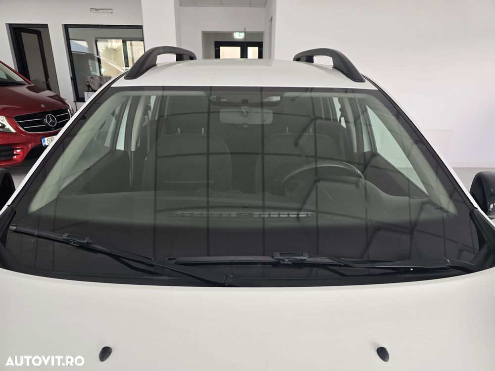 Dacia Duster 1.5 Blue dCi 4WD Essential - 11