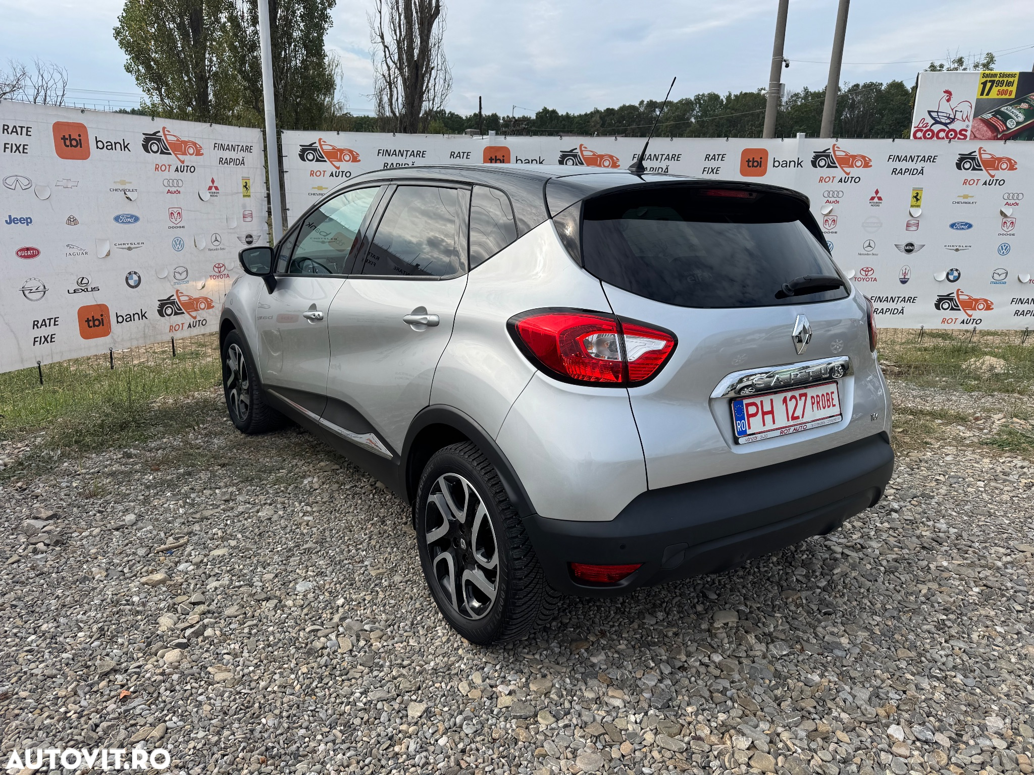 Renault Captur TCe 90 BUSINESS EDITION - 4