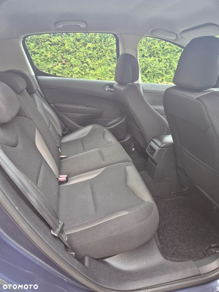Peugeot 308 - 14