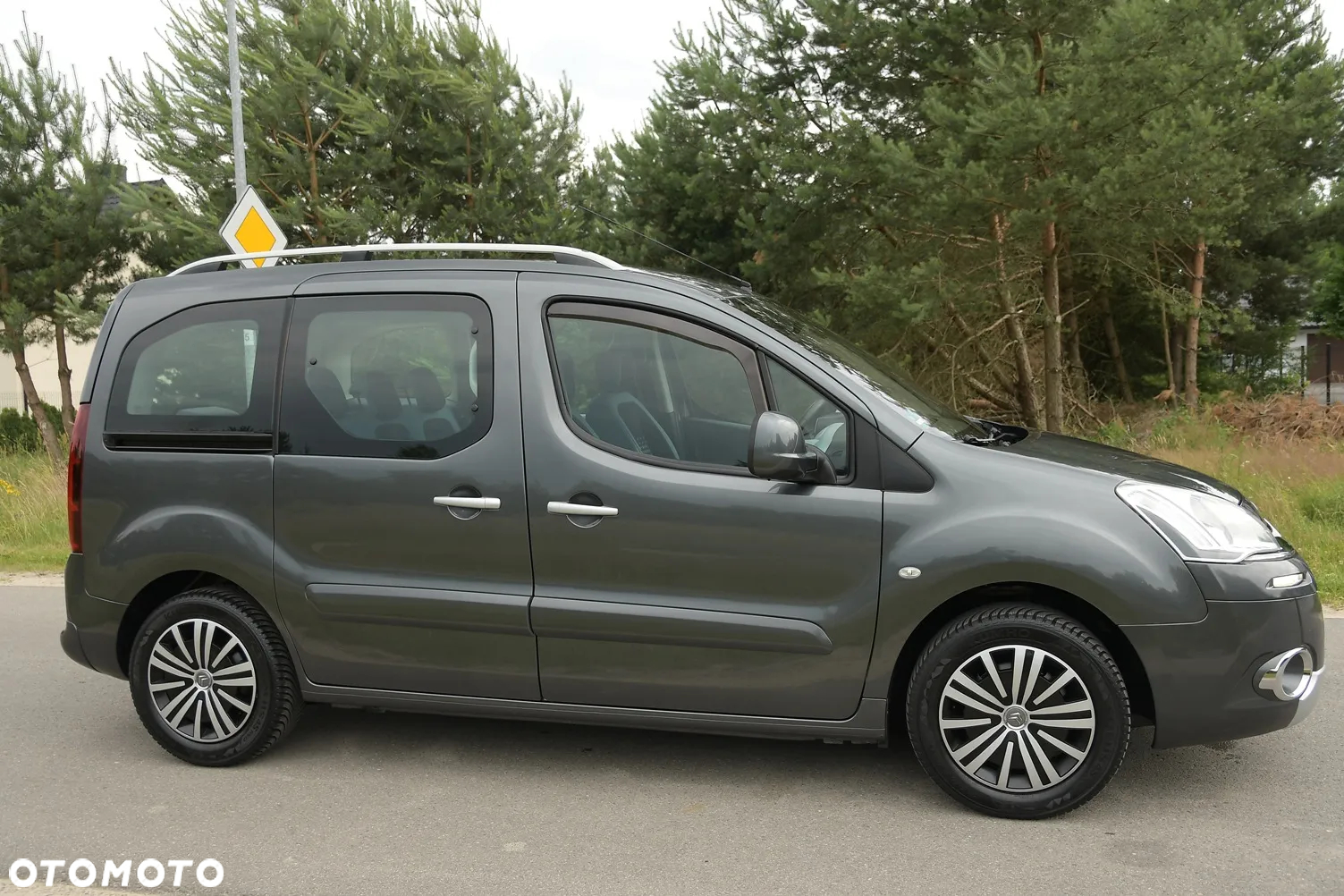 Citroën Berlingo Multispace HDi 115 FAP Selection - 4