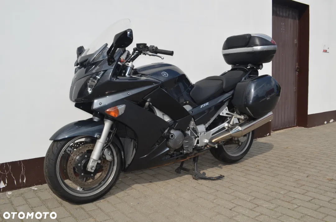Yamaha FJR - 3