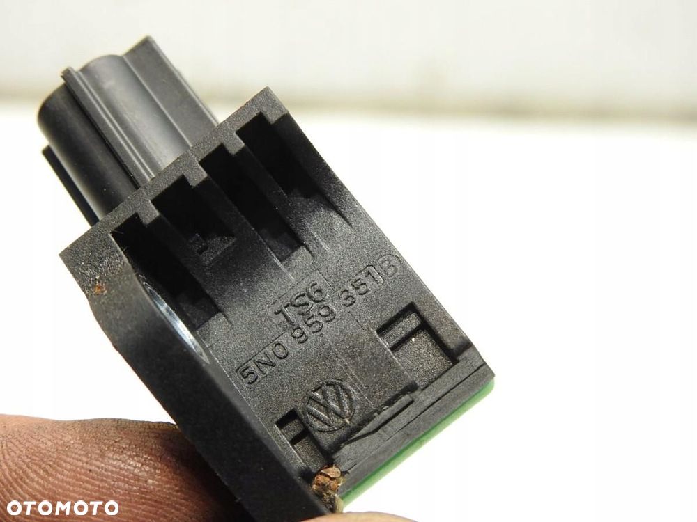 SENSOR UDERZENIOWY TYŁ VW PASSAT B6 LIFT KOMBI 5N0959351B - 7