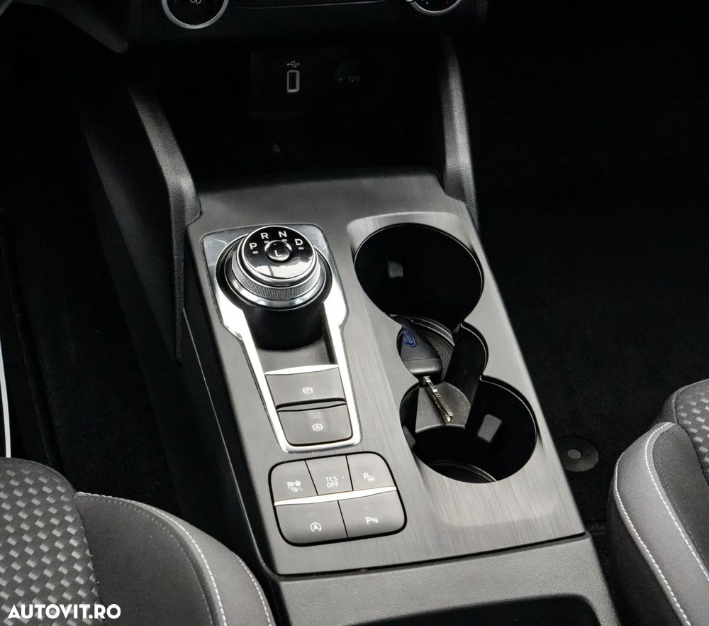 Ford Focus 1.5 EcoBlue Start-Stopp-System Aut. TITANIUM STYLE - 19