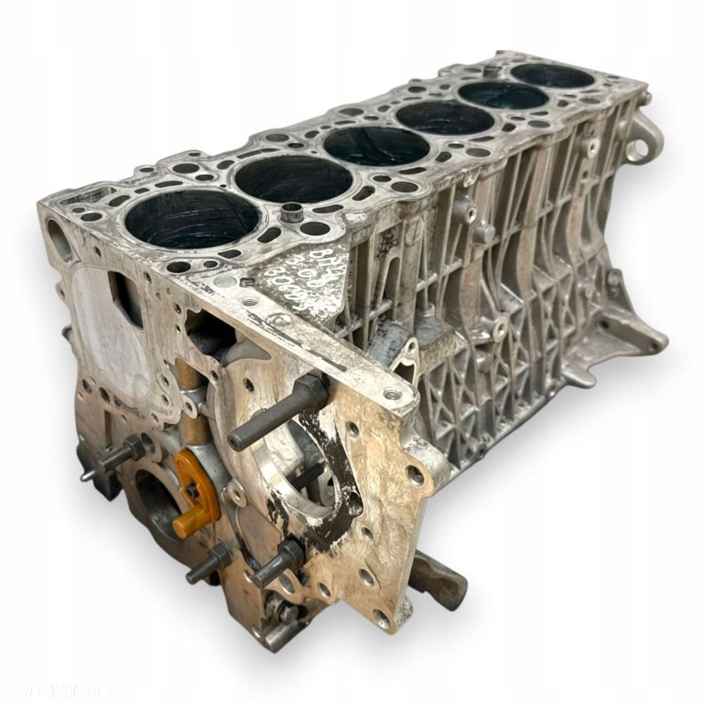 BLOK SILNIKA BMW E60 E61 E90 E91 E65 X3 E83 3.0 D DIESEL M57D30 306D3 - 8