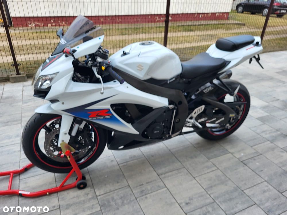 Suzuki GSX-R - 9