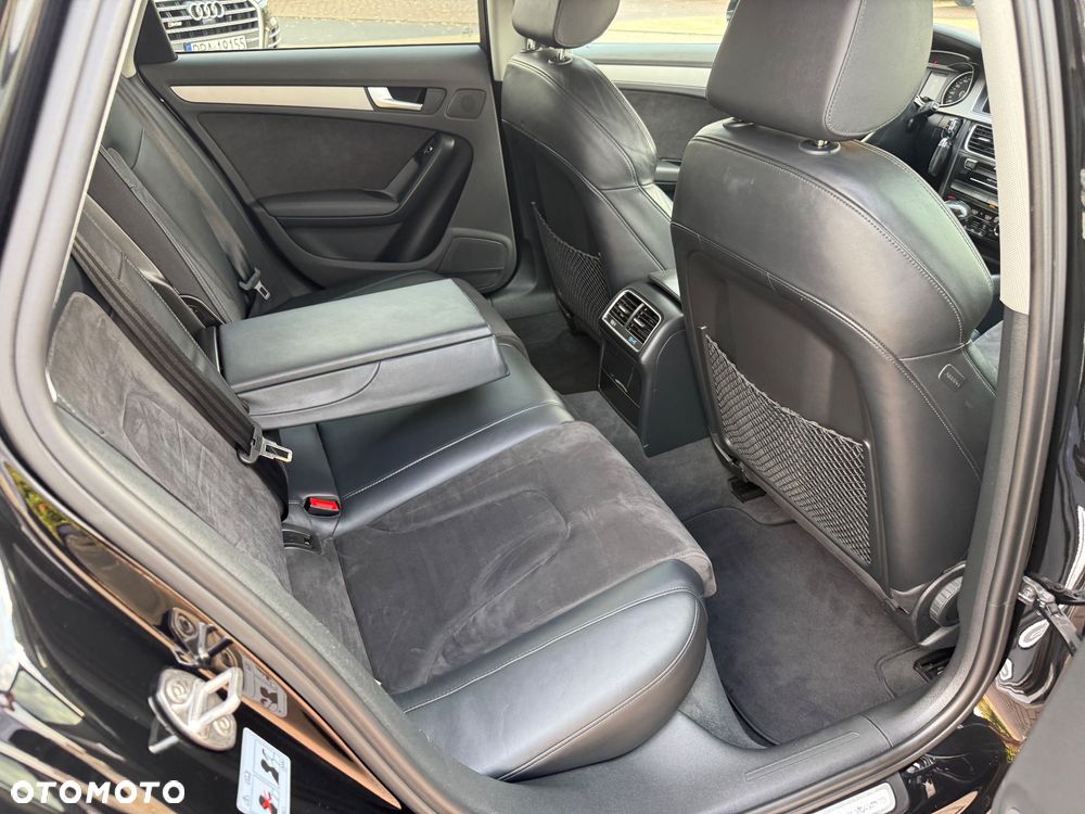 Audi A4 Allroad 2.0 TDI Quattro S tronic - 12