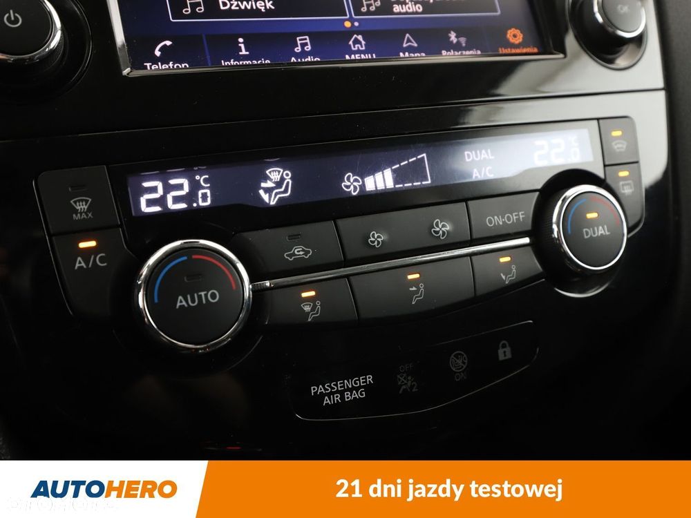 Nissan Qashqai - 23