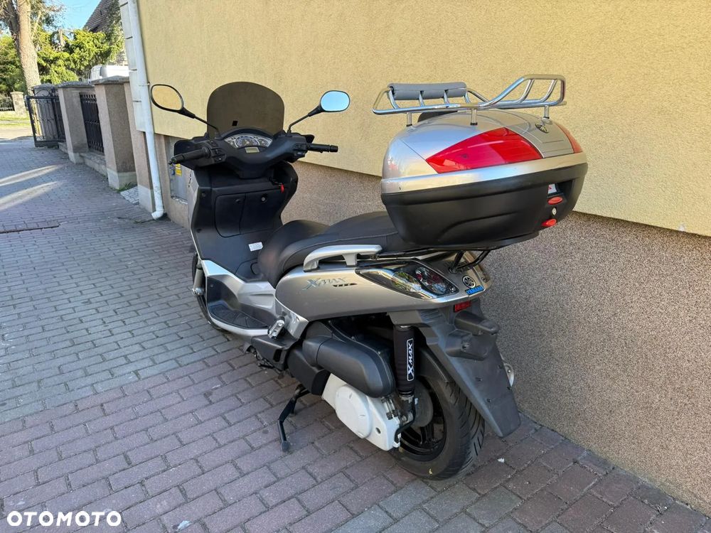 Yamaha X-max - 5