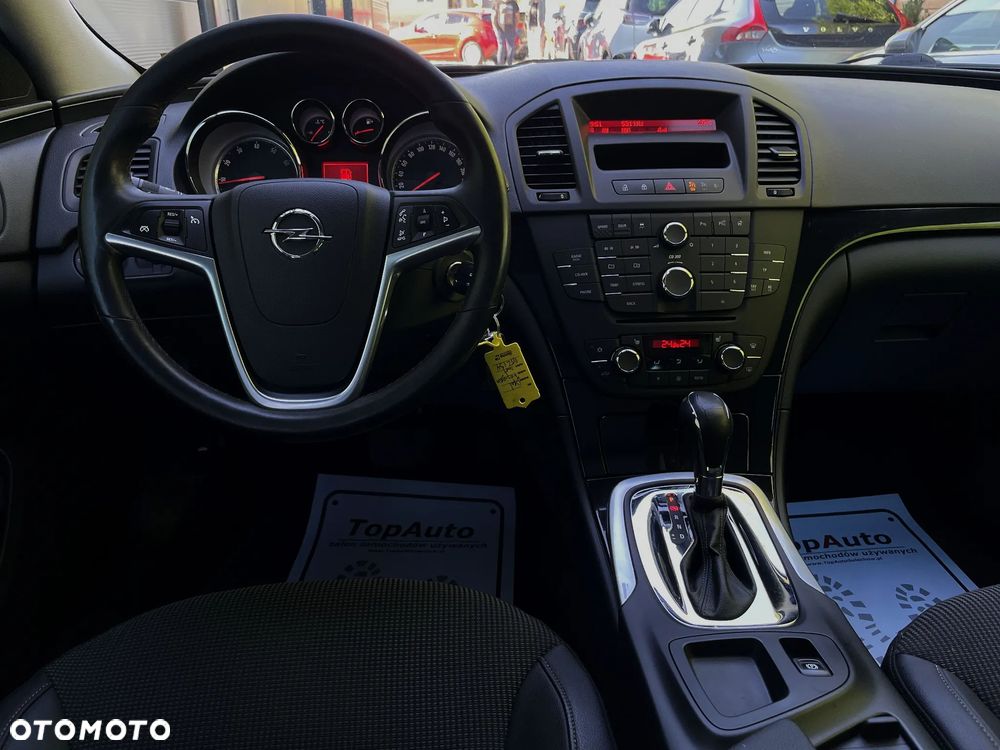 Opel Insignia 2.0 T Sport 4x4 - 33