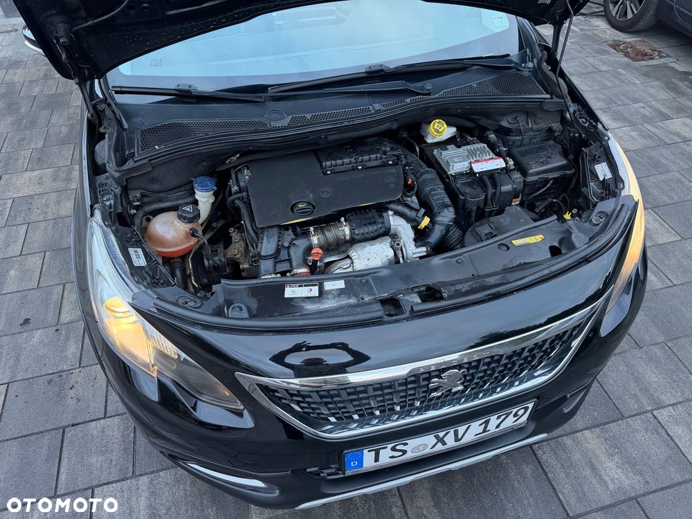 Peugeot 2008 1.6 BlueHDi Allure - 21