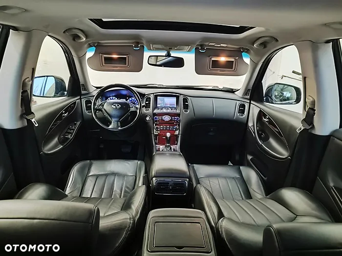 Infiniti Q50 - 41