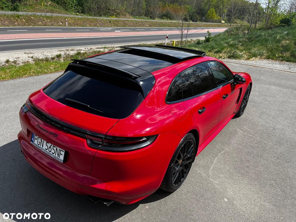 Porsche Panamera - 16