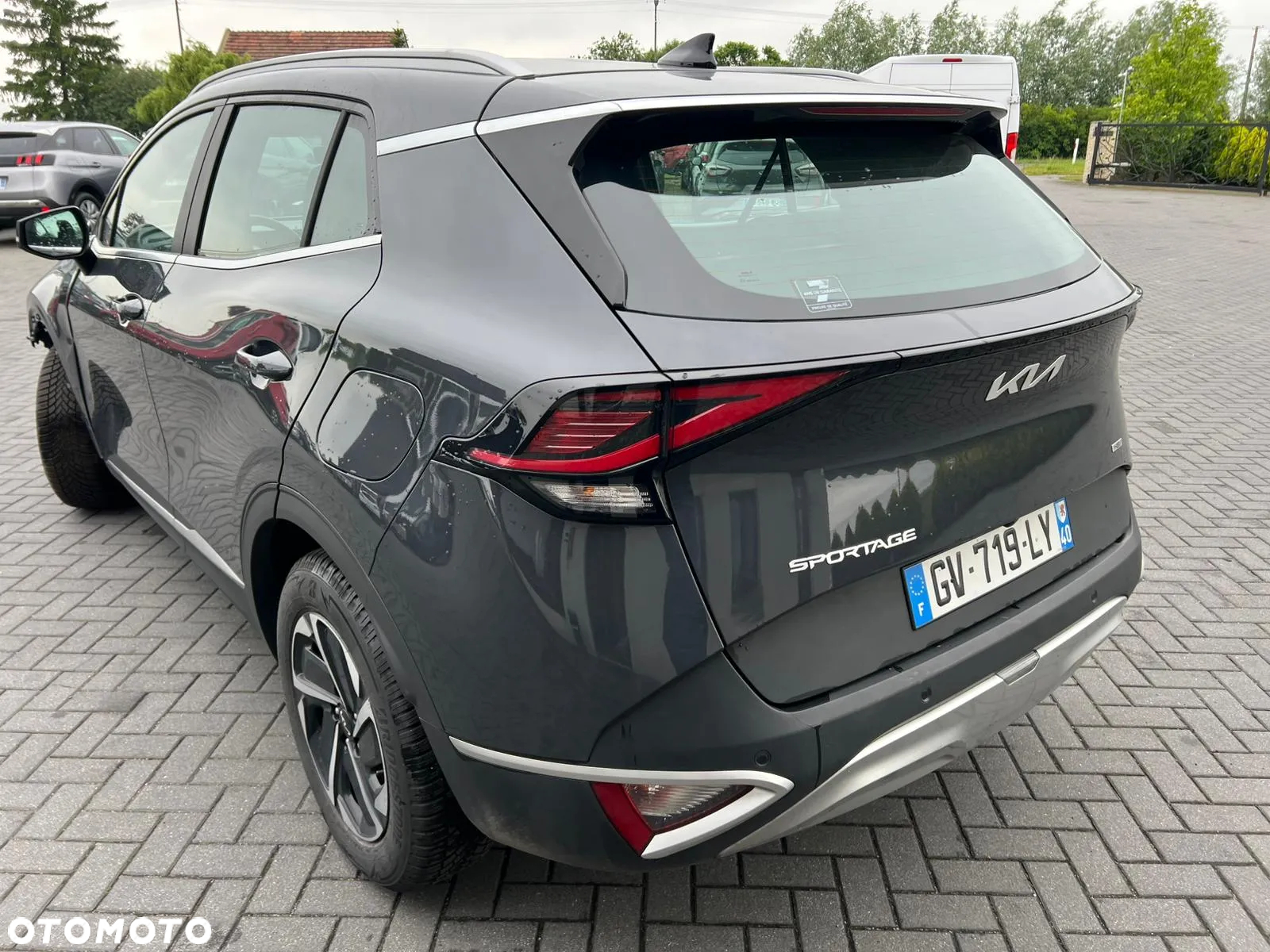 Kia Sportage - 10