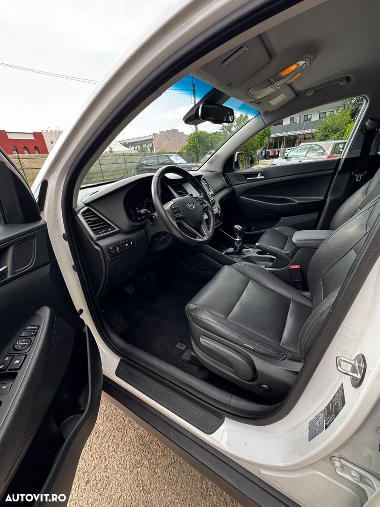 Hyundai Tucson - 8